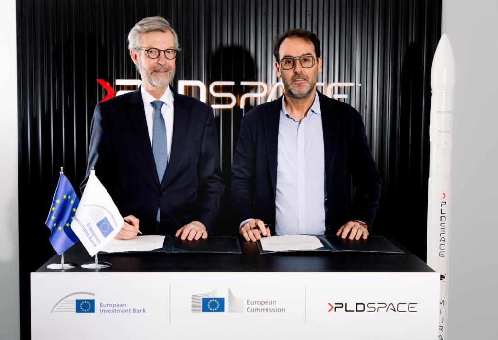 El Banco Europeo de Inversiones financia con 30 millones de euros el lanzador de pequeños satélites MIURA 5 de la empresa PLD Space