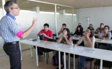 Más allá de la Escuela de Idiomas 