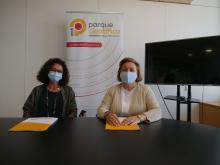 Rosa Valero y Tonia Salinas