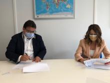 Los encargados de suscribir este acuerdo han sido Alfonso Ortega y 