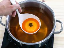 Este es el utensilio que han desarrollado para separar la grasa del alimento